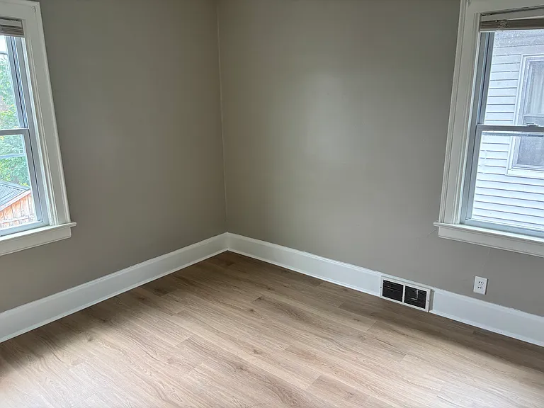 39 Kimmel Ave #2 — Photo 10