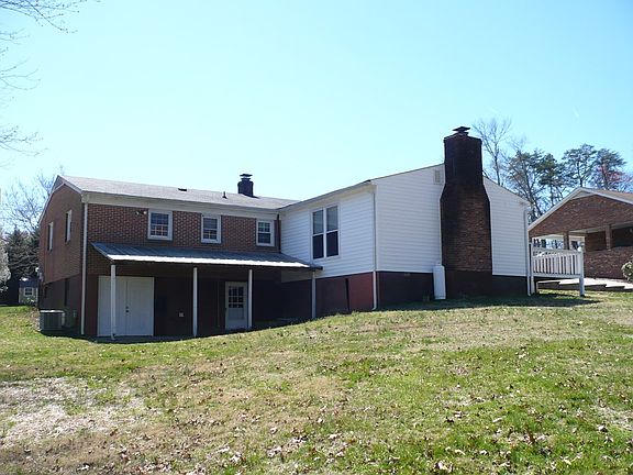 4th image of 345 Slaughter Ave