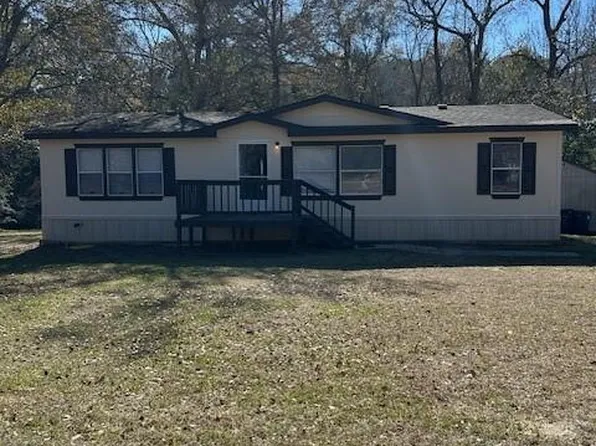 4452 Grand Oaks Dr, Willis, TX 77378