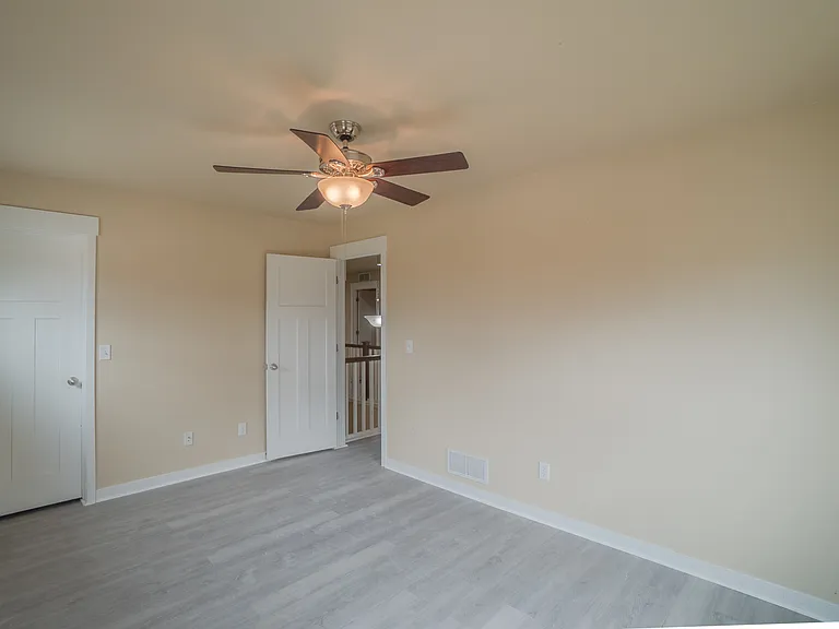 room 4
