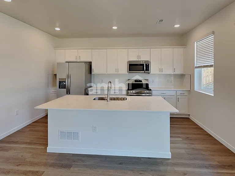 26172 E Calhoun Cir — Photo 3