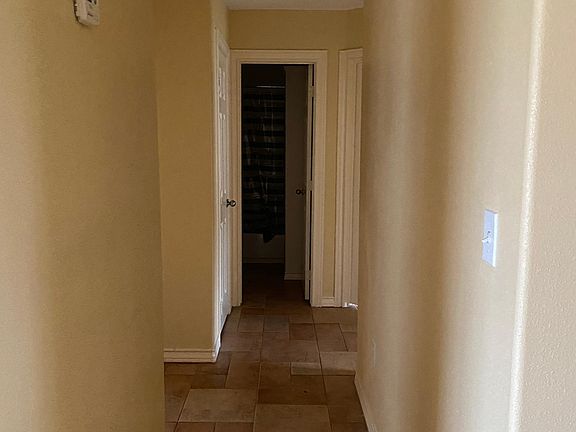 5th image of 226 Lemon Dr