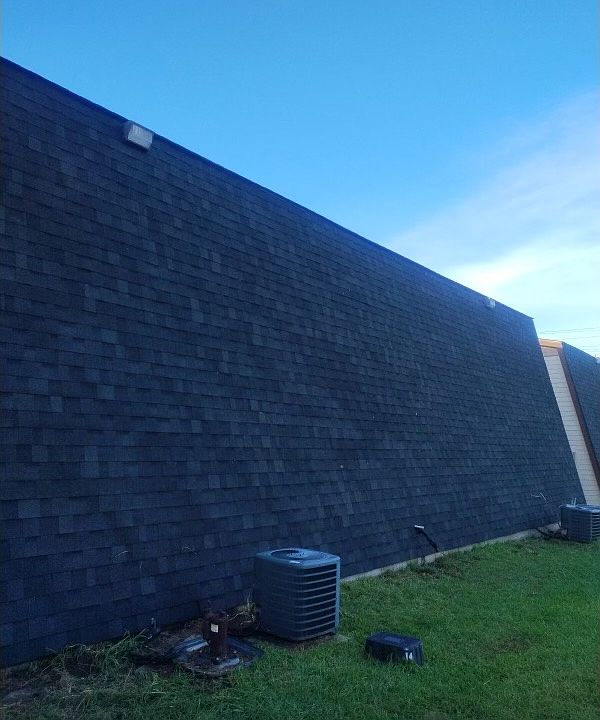 2nd image of 301 3rd St Unit 9