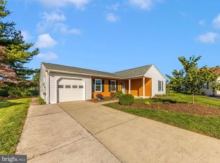 6908 Hackberry Ct, Frederick, MD 21703