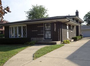9625 S Kostner Ave, Oak Lawn, IL 60453