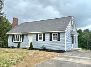 27 Forest Hill Dr, Rutland, MA 01543