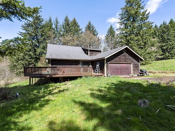 5th image of 20200 NE 257th Ct