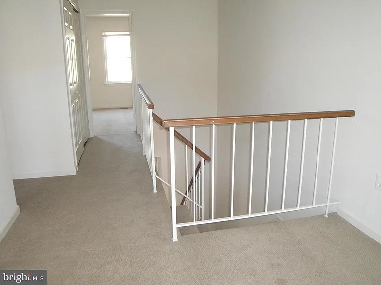 8029 Edinburgh Dr — Photo 11