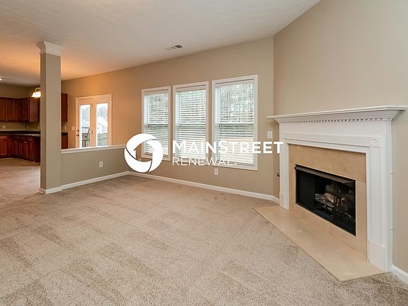 2nd image of 2360 Village Green Dr