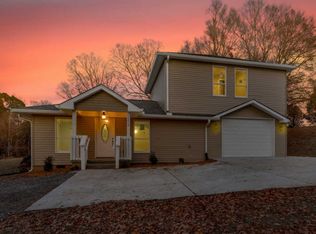 1412 Old Clarksville Park, Pleasant View, TN 37146