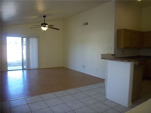 5th image of 16465 N 138th Ave