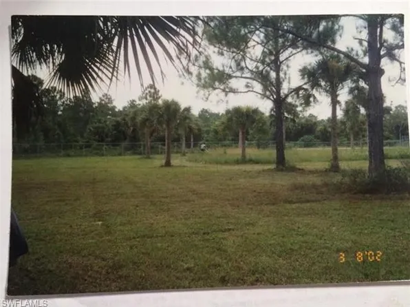 4445 24th Ave SE, Naples, FL 34117