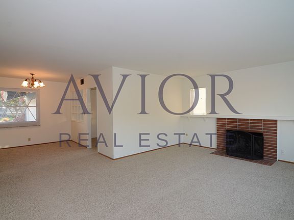Living Room | Dining Room