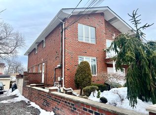 609 Wainwright Ave #1, Staten Island, NY 10312