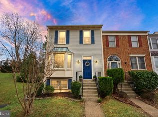 6121 Joust Ln, Alexandria, VA 22315