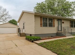 2051 44th St NW, Rochester, MN 55901