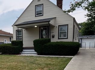 13304 Saint James Ave, Cleveland, OH 44135