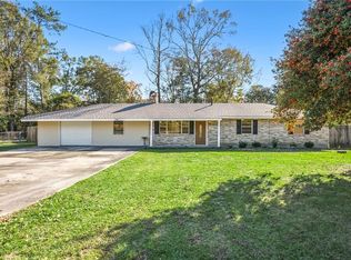 27368 Tag A Long Rd, Lacombe, LA 70445