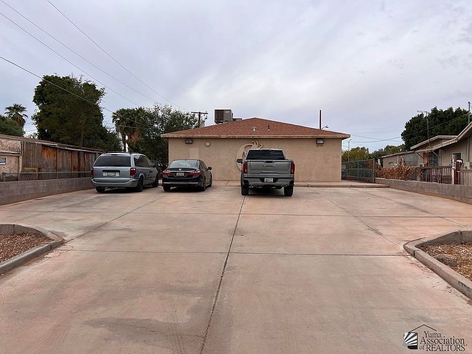 1st image of 166 S 10th Ave