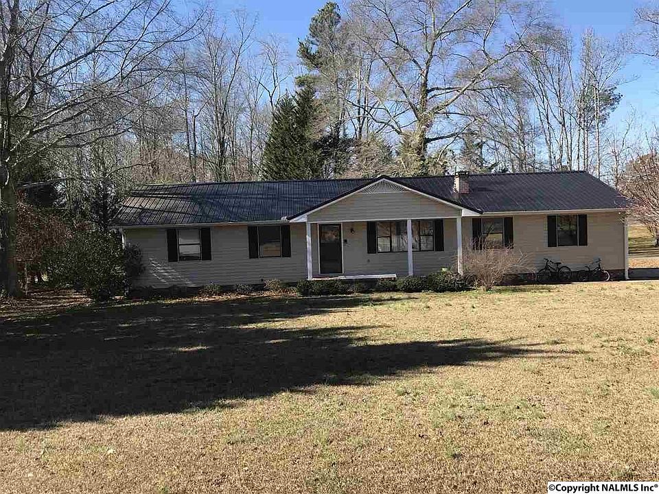 1st image of 203 Dogwood Dr
