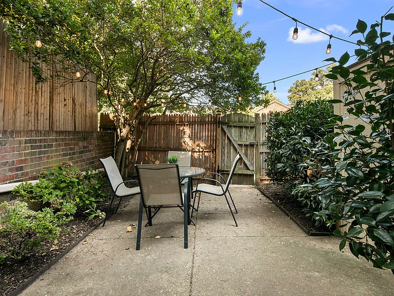 8390 Forrester Blvd — Photo 15