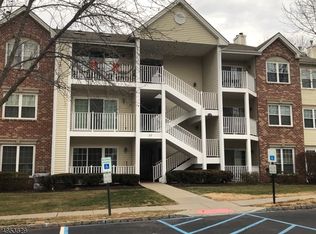 1008 Breckenridge Dr, Branchburg, NJ 08876