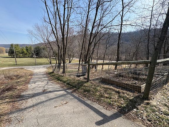 3rd image of 24345 E Burns Valley Rd