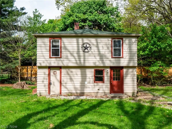 446 Garrett St, Kent, OH 44240