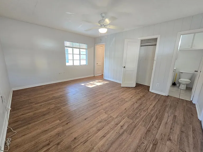 612 N East Ave — Photo 5