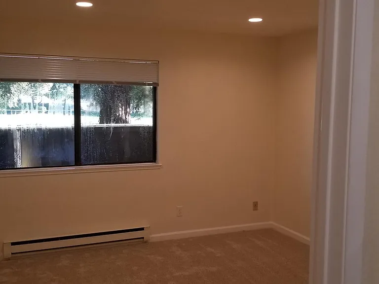 1183 N Abbott Ave — Photo 8