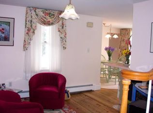 77 Oak St, Lexington, MA 02421