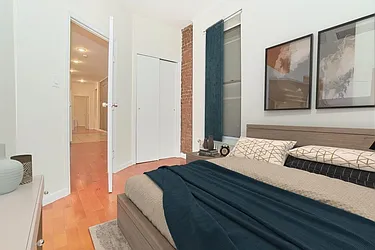 Rented by Living New York