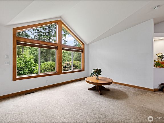 5th image of 14016 139th Street Ct NW