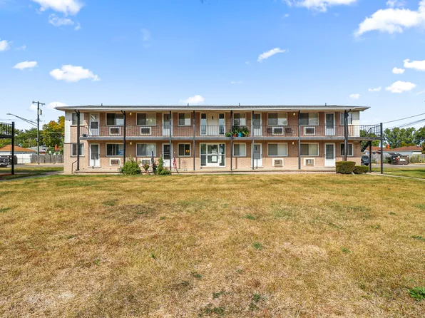 620 Harrison Blvd APT 40, Lincoln Park, MI 48146