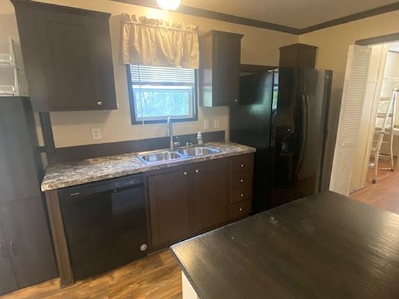 5th image of 9953 Lee Road 240