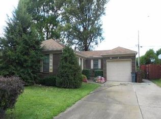 475 Kensington Dr, Clarksville, IN 47129
