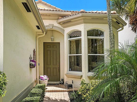 Home For Sale In Palmyra