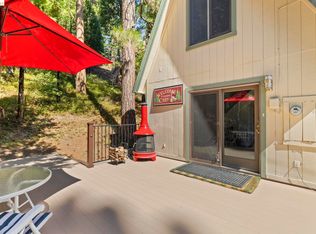 29810 Mariposa Dr, Cold Springs, CA 95335