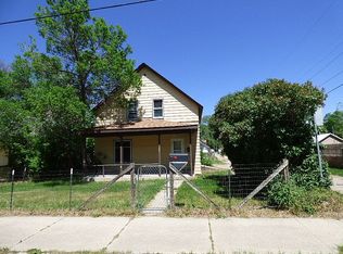 607 4th Ave S, Lewistown, MT 59457