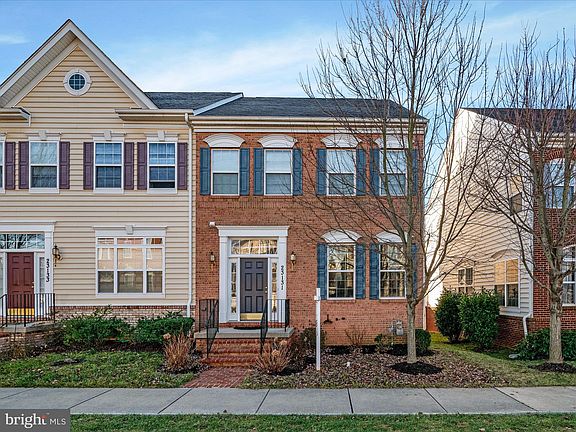 2nd image of 23131 Yellowwood Dr