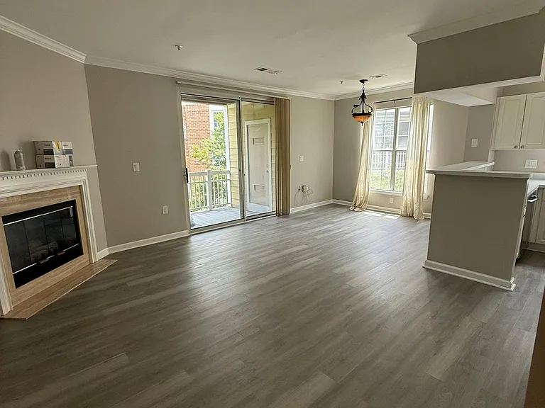2203 Westcourt Ln #304 — Photo 19