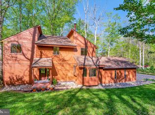 6171 Occoquan Forest Dr, Manassas, VA 20112