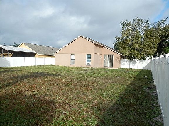 2nd image of 5828 Donnelly Cir