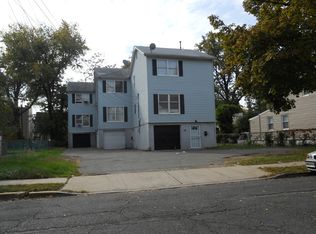 216 New St, Orange, NJ 07050