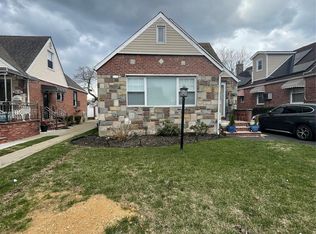 186-26 Elmira Ave, Jamaica, NY 11412