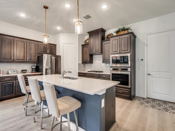 9525 Blue Stem Ln, Little Elm, TX 75068