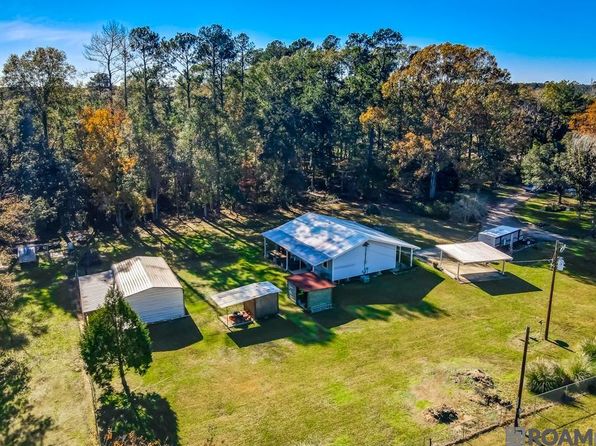 38300 Reinninger Rd, Denham Springs, LA 70706
