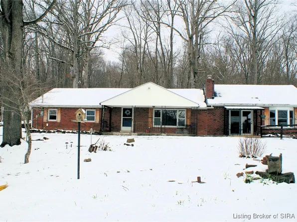 6010 Cardinal Drive NW, Depauw, IN 47115