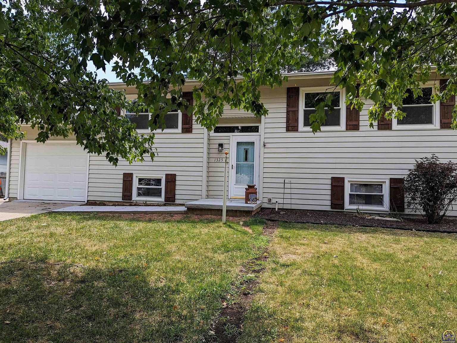 1325 Frontier Way, Emporia, KS 66801 MLS 230258 Zillow