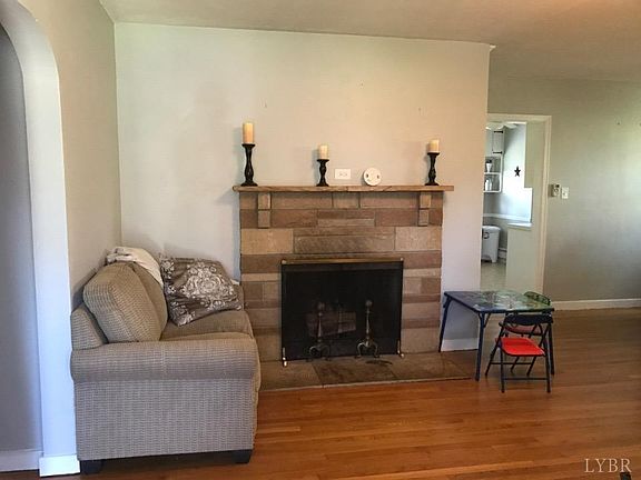4th image of 1505 Gates St